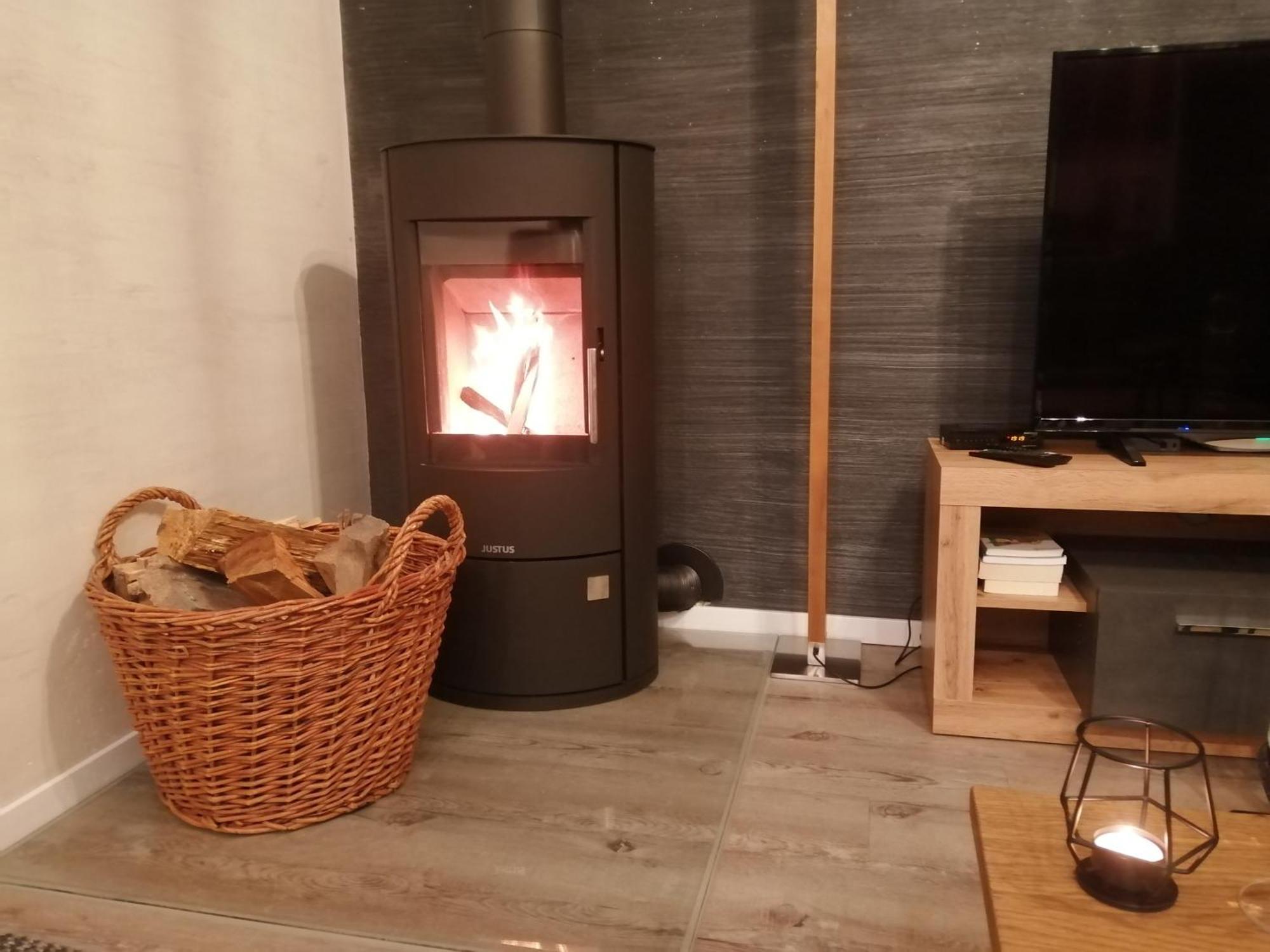 Fewo River I Wellnesstraum I Winterentspannung I Inkl Badefass I Kamin I Sauna Wendisch Rietz Ngoại thất bức ảnh